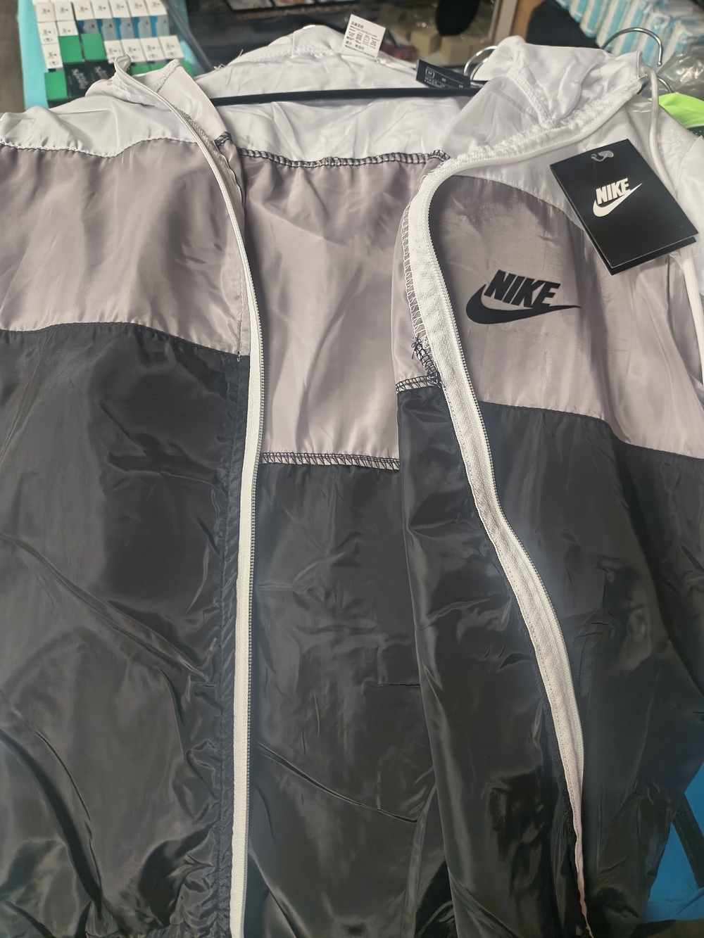 Nike Men’s Black and Light Gray Hooded Windbreaker Jacket